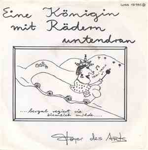 Foyer Des Arts - Eine Königin Mit Rädern Untendran