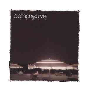 Bethany Curve - Flaxen