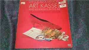Art Kassel And His Kassels-In-The-Air - Dance To A Memory
