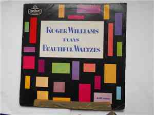 Roger Williams  - Plays Beautiful Waltzes