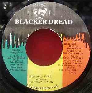 Frankie Paul - Fire De A Mus Mus Tail