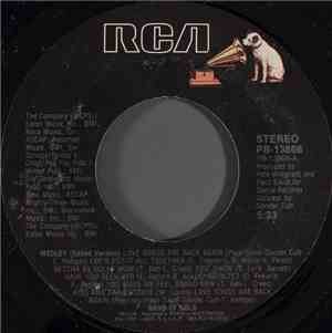 Band Of Gold - Love Songs Are Back Again