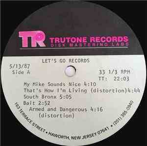 Various - Red Alert Goes Berserk