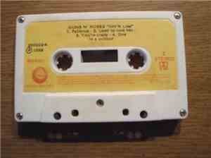 Guns N' Roses - G N' R Lies