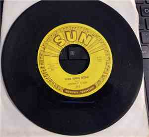 Johnny Cash - Wide Open Road/ Belshazah