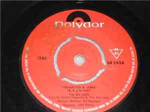 The Bee Gees - I Started A Joke