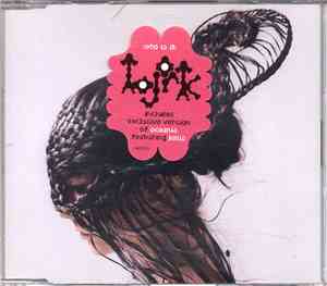 Björk - Who Is It