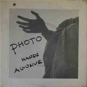 Photo  - Hands / Allusive