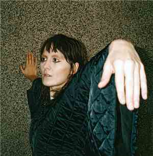 Cate Le Bon - Crab Day