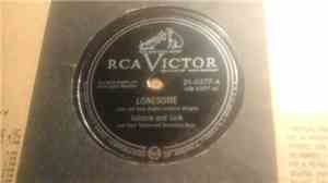 Johnnie And Jack And Their Tennessee Mountain Boys - Lonesome / Poison Love