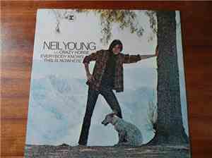 Neil Young & Crazy Horse - Everybody Knows This Is Nowhere