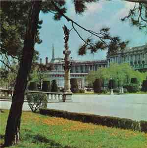Robert Stolz & The Vienna Symphony Orchestra - Music Of Vienna (Volume 6)