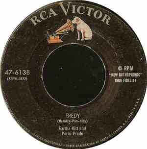 Eartha Kitt And Perez Prado - Fredy / Sweet And Gentle (Me Lo Dijo Adela)