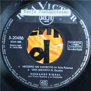 Los Hermanos Rigual Con Victor Buchino Y Su Conjunto - Cuando Calienta El S ...