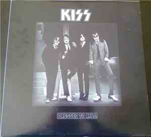 Kiss - Dressed To Kill