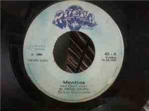 Conjunto Medio Grupo - Mentias