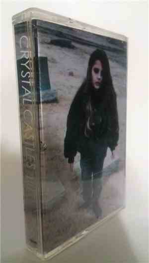 Crystal Castles - Crystal Castles (II)