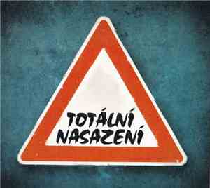 Totální Nasazení - Zbytečnákapela.cz