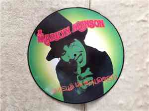 Marilyn Manson - Smells Like Children