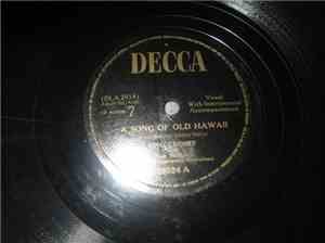 Bing Crosby - A Song Of Old Hawaii / Trade Winds