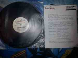 John Candy - Radio Kandy