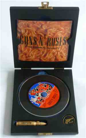 Guns N' Roses - 