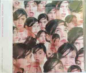 Javiera Mena - Esquemas Juveniles