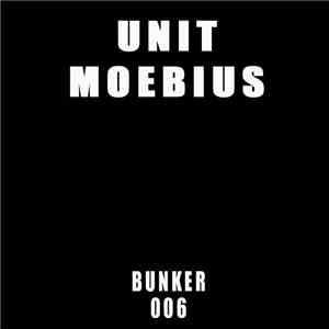 Unit Moebius - Untitled