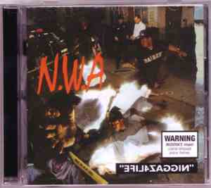 N.W.A - Efil4zaggin / 100 Miles And Runnin'
