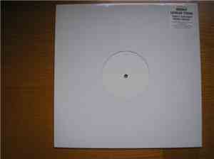 Murray Lachlan Young - Simply Everyone's Taking Cocaine