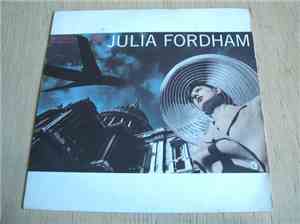 Julia Fordham - The Comfort Of Strangers