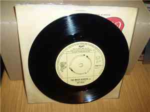 Bee Gees - Too Much Heaven / Rest Your Love On Me