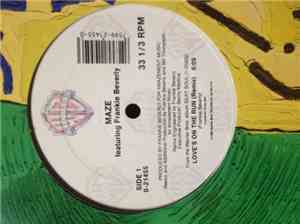 Maze Featuring Frankie Beverly - Love's On The Run (Remix)