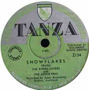The Rivers Sisters With The Astor Trio - Snowflakes