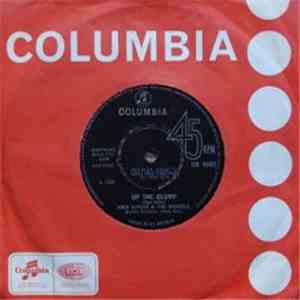 Adge Cutler & The Wurzels - Up The Clump