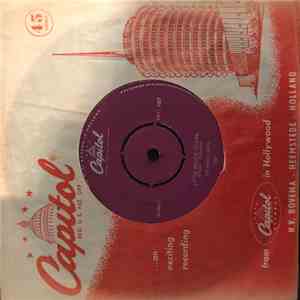 The Beach Boys - Surfer Girl / Little Deuce Coupe
