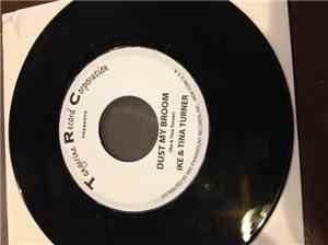 Ike & Tina Turner - Dust My Broom