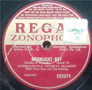 International Novelty Quartet - Moonlight Bay / Ting-A-Ling