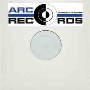 Nina S. Vs. Luca Zeta - Calling