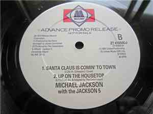 Michael Jackson With The Jackson 5 - I Saw Mommy Kissing Santa Claus